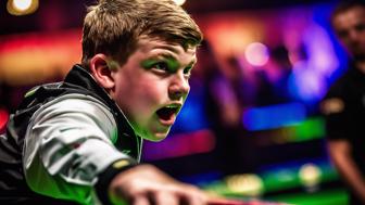 Luke Littler: Vermögen, Erfolge und persönliche Einblicke in das Darts-Wunderkind